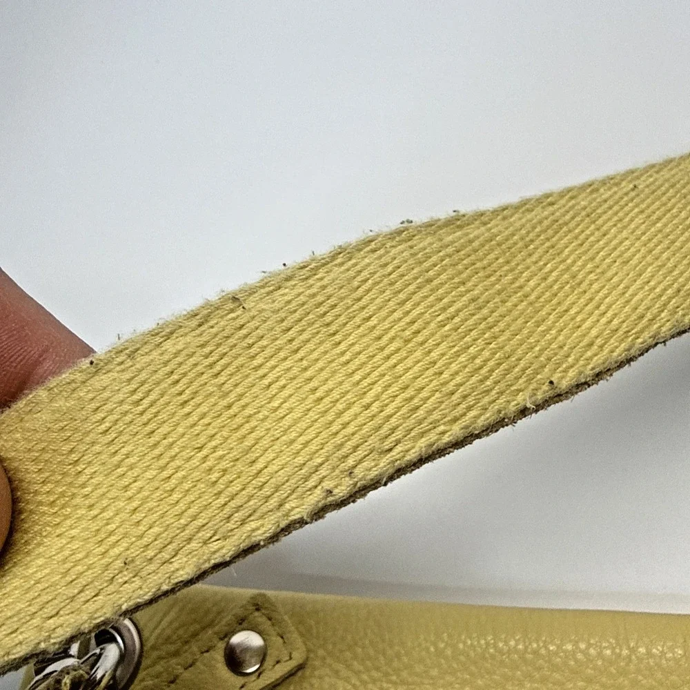 Fossil Sutter Leather Crossbody Bag Shoulder Purse‎ Messenger Pale Yellow Y2K